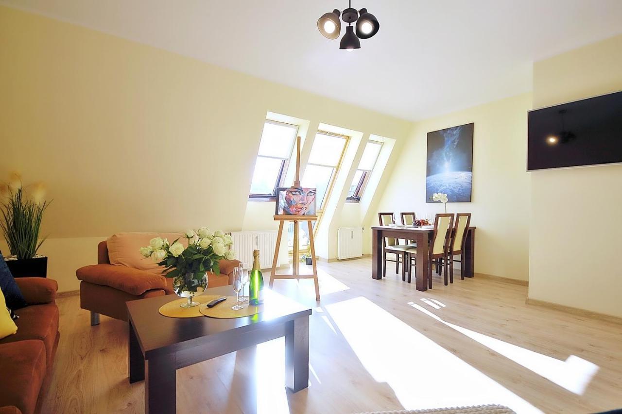 50 M Do Plazy Thobruk Apartamenty Piekna Dama Z Kolobrzegu Kołobrzeg Exterior foto