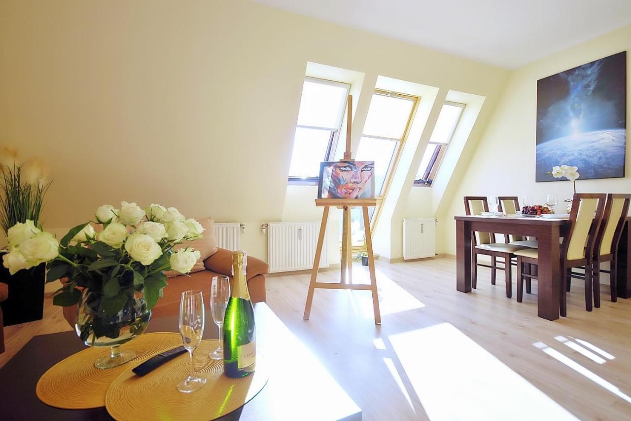 50 M Do Plazy Thobruk Apartamenty Piekna Dama Z Kolobrzegu Kołobrzeg Exterior foto